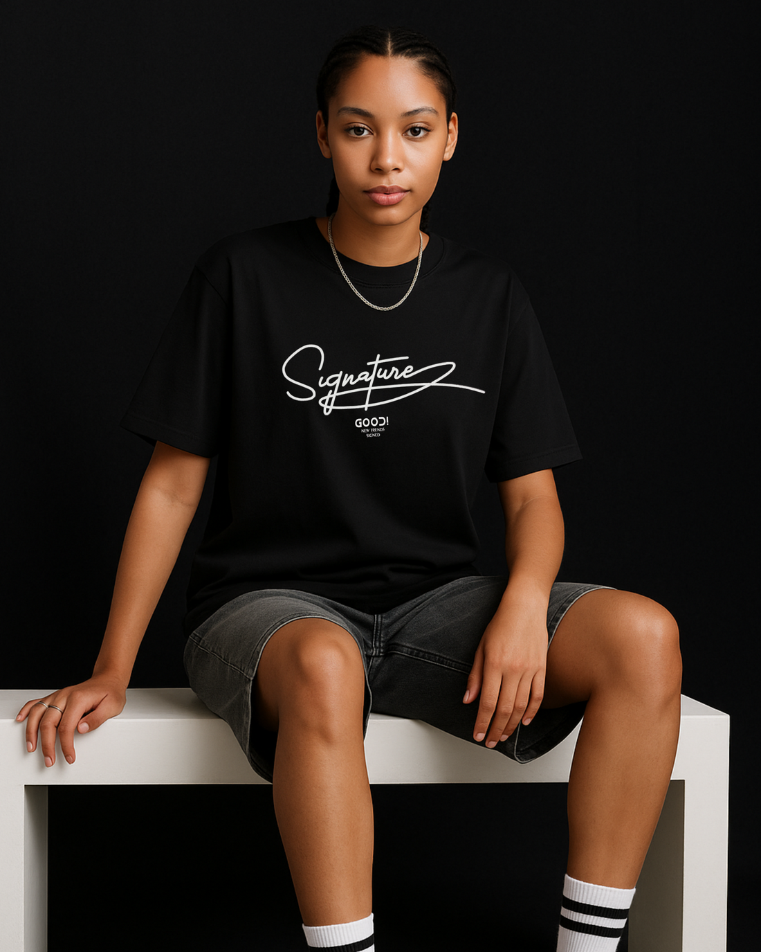 OVERSIZED GRAPHIC TEE – “SIGNATURE STREET CULTURE