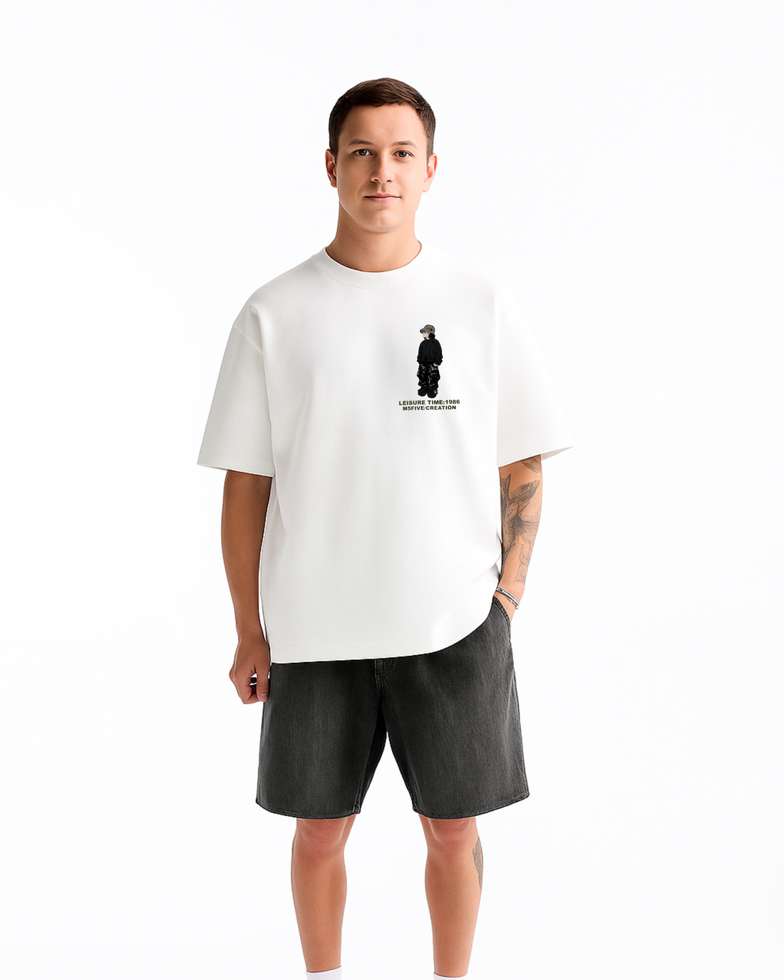 Oversized Graphic T-Shirt – "Background Leisure '86"